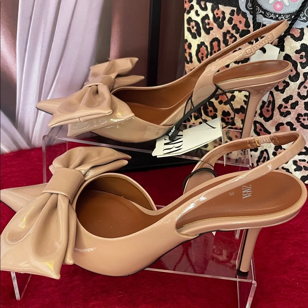 ZARA BEIGE PATENT POINTED-TOE SLINGBACK HEELS W/ LARGE BOWS SHOES EU39 US 8-8.5